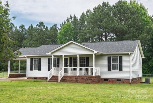 1274 Carpenter Springs Dr, Dallas, NC, 28034-7785 | Card Image