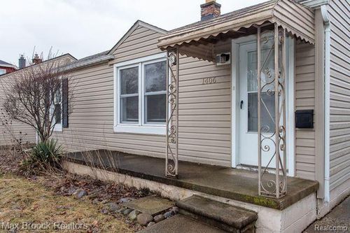 1406 E Cambourne St, Ferndale, MI, 48220-1530 | Card Image