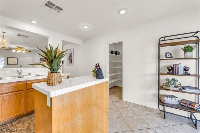 5017 Ropers Rock Ct, House other with 3 bedrooms, 2 bathrooms and null parking in Las Vegas NV | Image 12