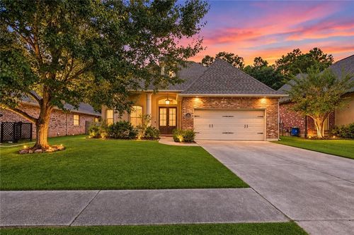 312 Brown Thrasher Loop S, Madisonville, LA, 70447-3033 | Card Image