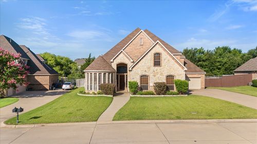 1117 Chesapeake Dr, Mansfield, TX, 76063-6358 | Card Image