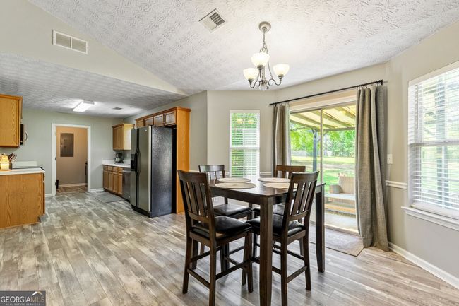 125 Meadow View Dr, House other with 3 bedrooms, 2 bathrooms and null parking in Jackson GA | Image 9