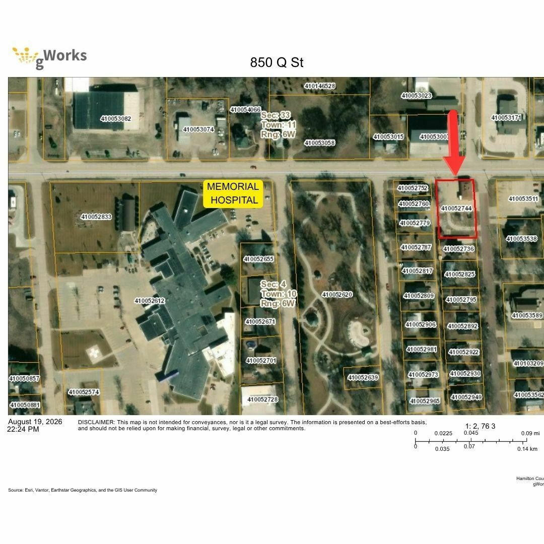 850 Q St, Aurora, NE 68818