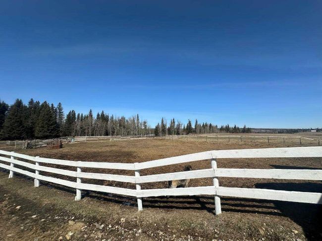 4540 Township Road 340, Home with 3 bedrooms, 3 bathrooms and 20 parking in Rural Mountain View County AB | Image 49