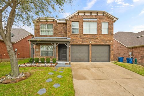 8616 Tumbleweed Dr, Cross Roads, TX, 76227-3887 | Card Image
