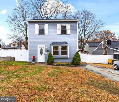 1719 Forestville Rd, EDGEWATER, MD, 21037-2322 | Card Image