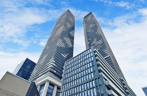 ph112-138 Downes St, Toronto, ON, M5E0E4 | Card Image