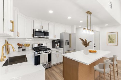 c-87 Tennessee St, Redlands, CA, 92373 | Card Image