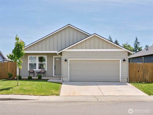 410 Cardinal Ave, Winlock, WA, 98596-8916 | Card Image