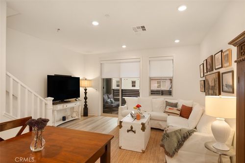 192 Juniper Dr, Rancho Mission Viejo, CA, 92694-1640 | Card Image