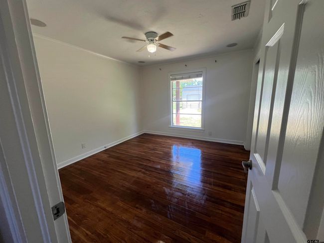 1107 N Hackberry Ave, House other with 3 bedrooms, 2 bathrooms and null parking in Gladewater TX | Image 17
