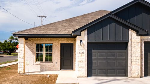 414 W Avenue C, Copperas Cove, TX, 76522-1664 | Card Image