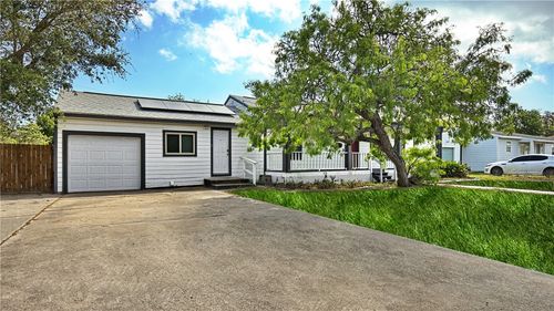 3612 Lawnview St, Corpus Christi, TX, 78411-1706 | Card Image