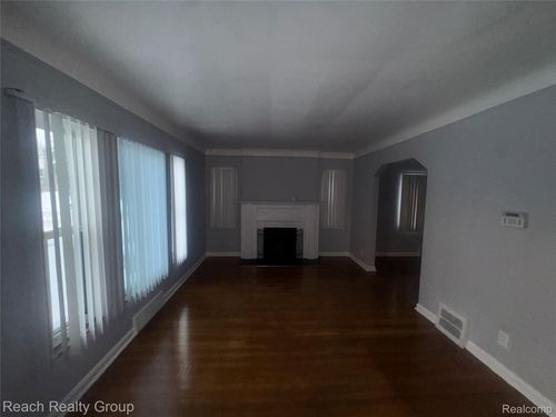 16811 Monte Vista St, Detroit, MI, 48221-2834 | Card Image