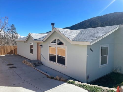 3800 Park View Trl, Frazier Park, CA, 93225-8104 | Card Image