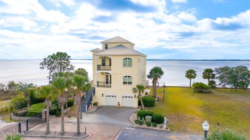 6724 Yacht Club Drive, Panama City, FL, 32404 | Card Image