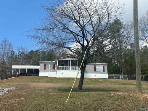 15 Dorough St, Steele, AL, 35987-3070 | Card Image