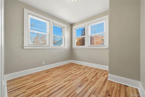 4200 Buena Vista St, Detroit, MI, 48238-5241 | Card Image