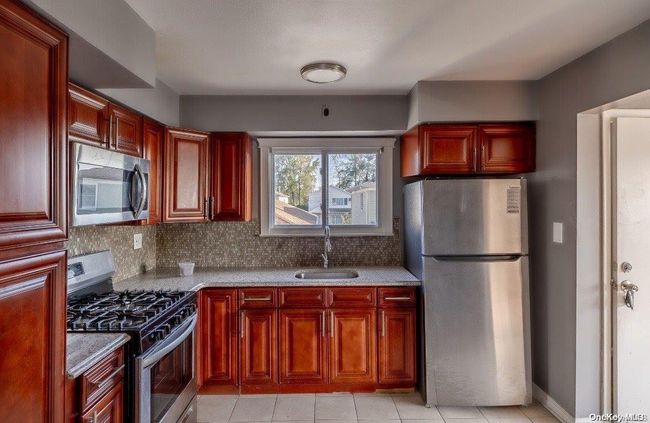 11-12 Bay 32 Nd Pl, Home with 0 bedrooms, 0 bathrooms and null parking in Far Rockaway NY | Image 21