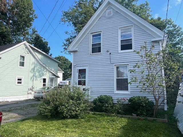 Otis St, Rockland, ME 04841