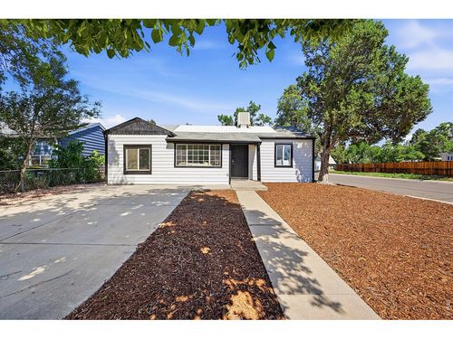 1902 Kenton St, Aurora, CO, 80010-2430 | Card Image