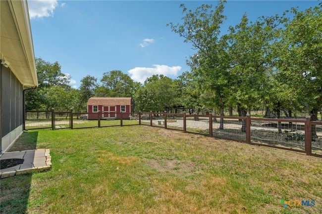 4049 Hickory Forrest Dr, Home with 3 bedrooms, 3 bathrooms and null parking in Seguin TX | Image 30