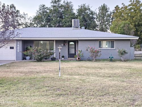 1400 San Andres Dr, Las Cruces, NM, 88007-8018 | Card Image