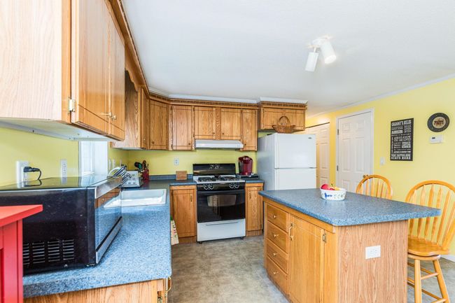 48 Nuthatch Loop, House other with 3 bedrooms, 2 bathrooms and null parking in Barrington NH | Image 7