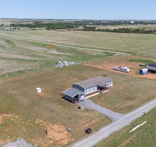 130 Hydro Hills Road, Hydro, OK, 73048 | Card Image