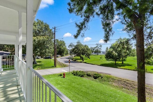 432 Glen Cove St, House other with 4 bedrooms, 4 bathrooms and 2 parking in Kemah TX | Image 36