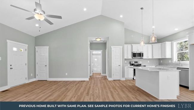 8666 Hat Creek Rd, House other with 3 bedrooms, 2 bathrooms and null parking in Brookneal VA | Image 7