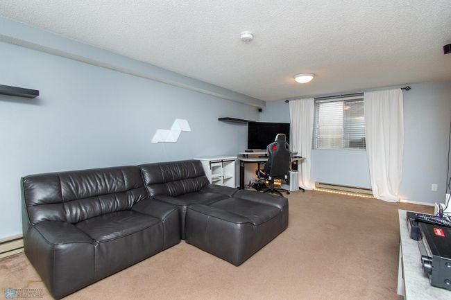Basement Family Room | Image 40