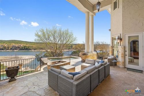 17912 Crystal Cove, Jonestown, TX, 78645 | Card Image