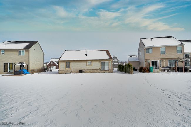 7198 Gainsboro Dr, House other with 3 bedrooms, 2 bathrooms and null parking in Romulus MI | Image 6