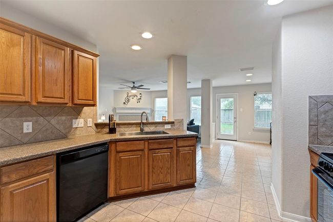 25430 Twister Trl, House other with 4 bedrooms, 3 bathrooms and 2 parking in Spring TX | Image 20