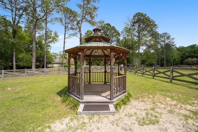 15948 Nw 206 Th Dr, House other with 3 bedrooms, 2 bathrooms and null parking in High Springs FL | Image 42