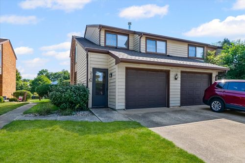 2144-2144 Harbortown Cir, Champaign, IL, 61821-6426 | Card Image