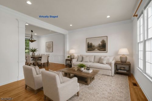 16 Bedford Dr, Basking Ridge, NJ, 07920-3836 | Card Image