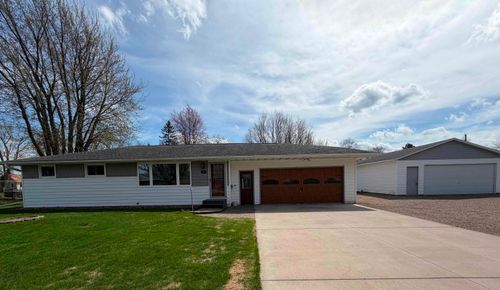 205 W Roberts St, SPENCER, WI, 54479-9752 | Card Image
