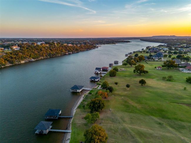 1204 E Scandinavian Ct, House other with 4 bedrooms, 4 bathrooms and null parking in Granbury TX | Image 5