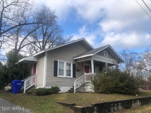 106 S Jarvis St, Greenville, NC, 27858-2049 | Card Image