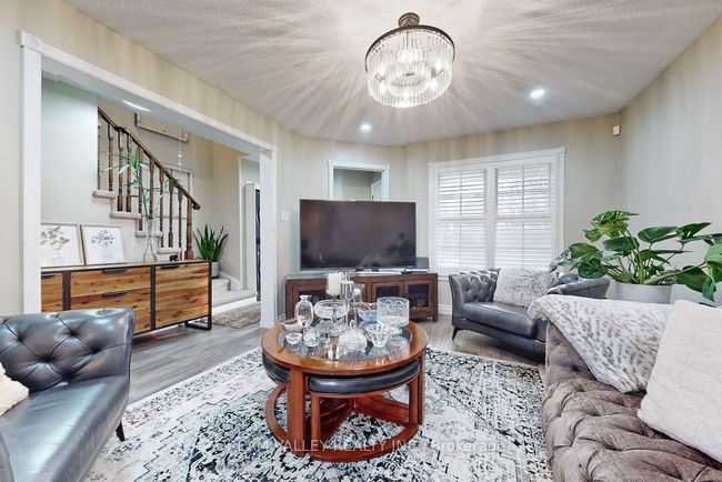 MAIN - 15 Tresher Crt, House other with 3 bedrooms, 3 bathrooms and 2 parking in Ajax ON | Image 9