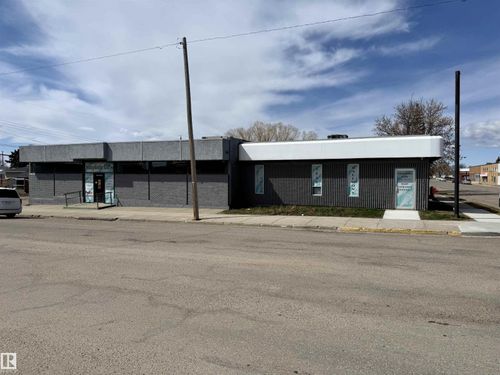 4814 49 St, Saint Paul, AB, T0A3A3 | Card Image