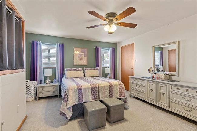 345 Grove St, House other with 3 bedrooms, 2 bathrooms and null parking in Mc Kees Rocks PA | Image 16