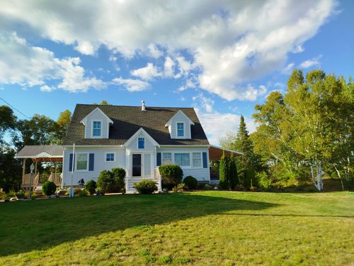 717 Crystal Road, Crystal, ME, 04747 | Card Image