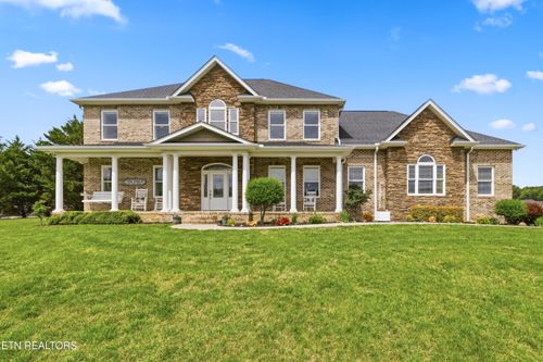 2725 River Island Blvd, Kodak, TN, 37764-1103 | Card Image