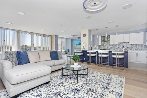 apt-302-18 Shady Glen Ct, New Rochelle, NY, 10805-1823 | Card Image