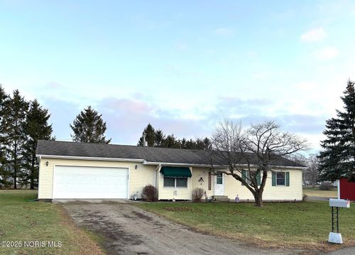 208 Kenny Ray Parkway, Edon, OH, 43518 | Card Image