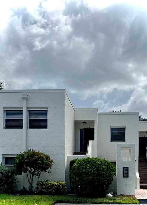 68-5110 Marsh Field Rd, SARASOTA, FL, 34235-5678 | Card Image