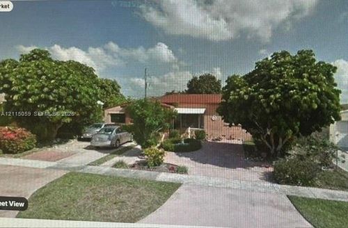 275 W 61st St, Hialeah, FL, 33012 | Card Image